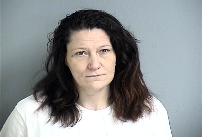 Mugshot of CRYSTAL MOATS
