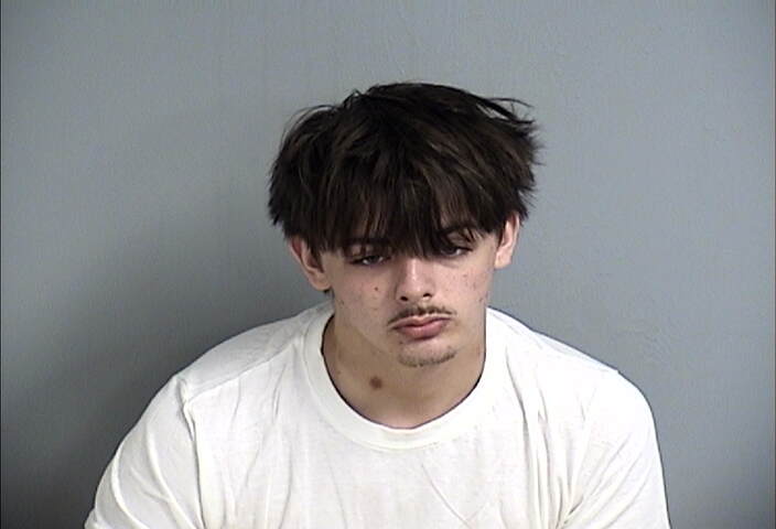 Mugshot of BRAYDEN SHAFFER